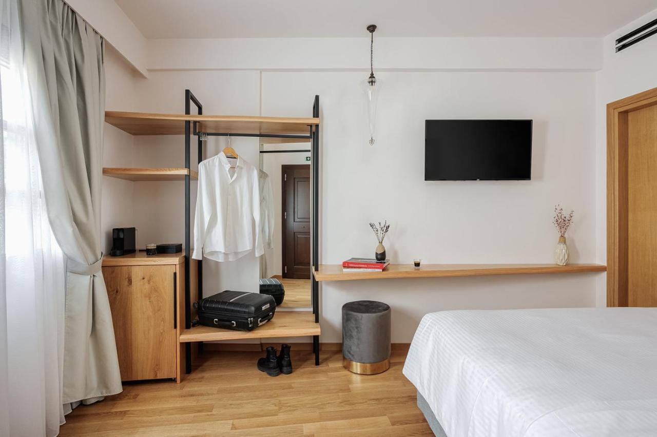 Petrou Suites Ioánnina Exteriér fotografie